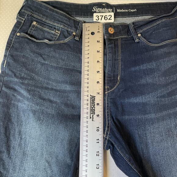 Signature By Levi's Women Jeans 16 - W33 Dark Blue Denim Modern Capri Mid Rise - Picture 7 of 12